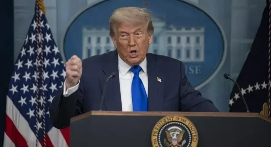 Trump: SHBA-ja ka “kontroll pothuajse të plotë” mbi Ngushticën e Hormuzit