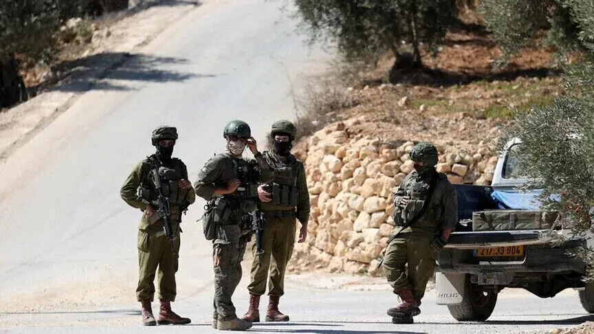 Ushtria izraelite mbyll rrugën e fundit drejt një fshati në Bregun Perëndimor, izolon 47 familje palestineze
