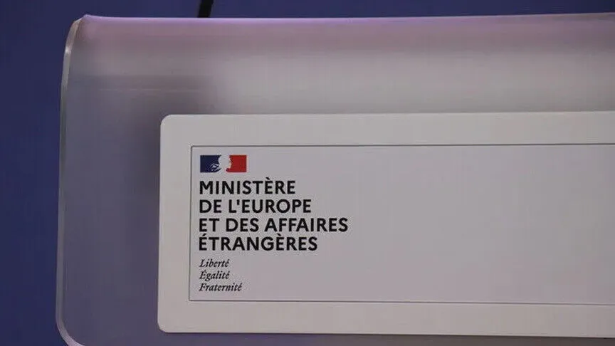 Franca ndalon mallrat nga vendbanimet ilegale izraelite, kërkon shtrirjen e masës në BE