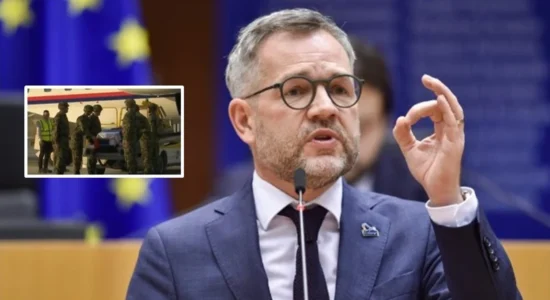 Eurodeputeti gjerman kritikon Serbinë për Mlladiqin: Beogradi nderon një kriminel lufte, kjo është e turpshme