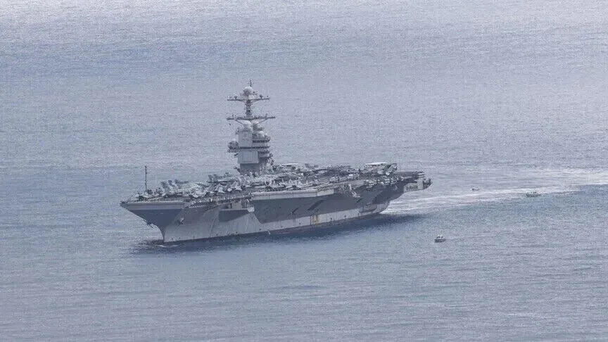 IRGC-ja e Iranit thotë se ka shënjestruar aeroplanmbajtësen dhe një destrojer amerikan me raketa balistike
