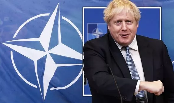 Shpëtojnë për  fije  Boris Jonson dhe zyrtarët e BE  një tren që vinte pas tyre u godit nga droni rus