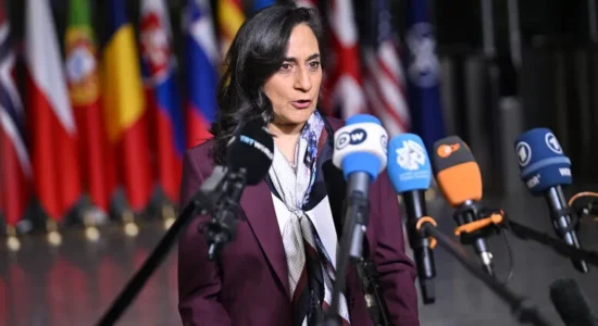 Kanadaja po verifikon nëse Netanyahu do të udhëtojë përmes hapësirës së saj ajrore