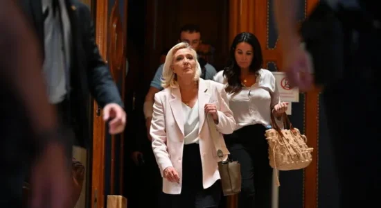 Forcohet e djathta ekstreme në Francë, partia e Le Pen siguron për herë të parë vend në Senat