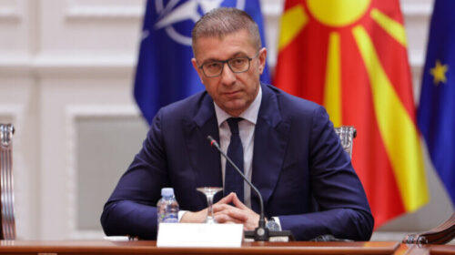 Mickoski: BE-ja të ndërhyjë në mosmarrëveshjen me Bullgarinë