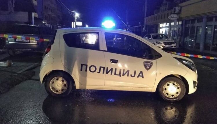 Tre persona sulmojnë policët pas përplasjes së kamionit me veturën zyrtare në Likovë