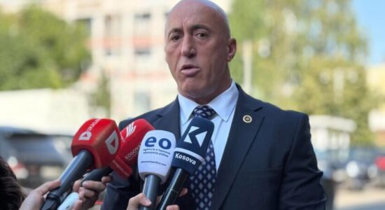Haradinaj: Vendimi i Hagës është i papranueshëm, Kuvendi duhet t’i bashkohet zërit të qytetarëve