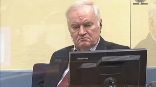 Serbia merr trupin e kriminelit të dënuar të luftës Ratko Mlladiq, pritet të mbërrijë sot në Beograd
