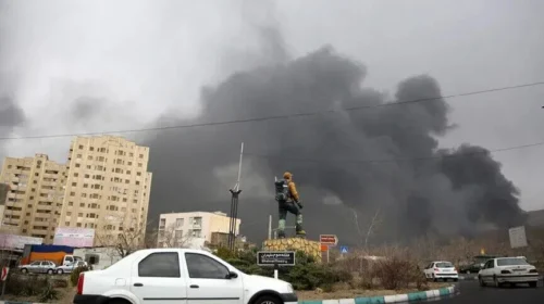 Irani “ka marrë informacion” se SHBA ka vendosur të rifillojë sulmet, zotohet për kundërpërgjigje