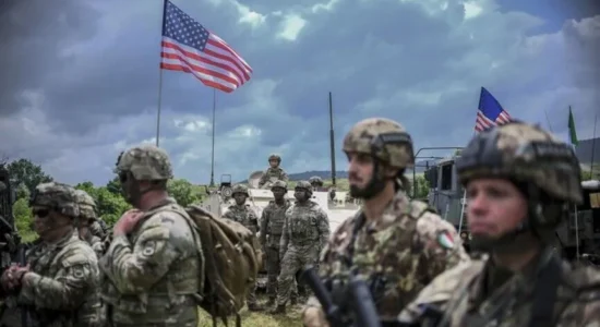 Pentagoni po shqyrton tërheqjen e të paktën 25 mijë trupave amerikane nga Evropa