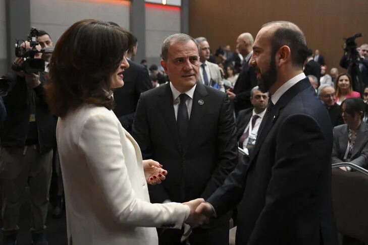 Kryediplomati i Azerbajxhanit dhe ai i Armenisë takohen në margjinat e Asamblesë së Përgjithshme të OKB-së