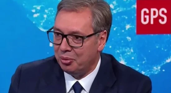 Vuçiq për nderimet gjatë varrimit të kriminelit Mlladiq: Nuk shoh se kemi bërë diçka të keqe!
