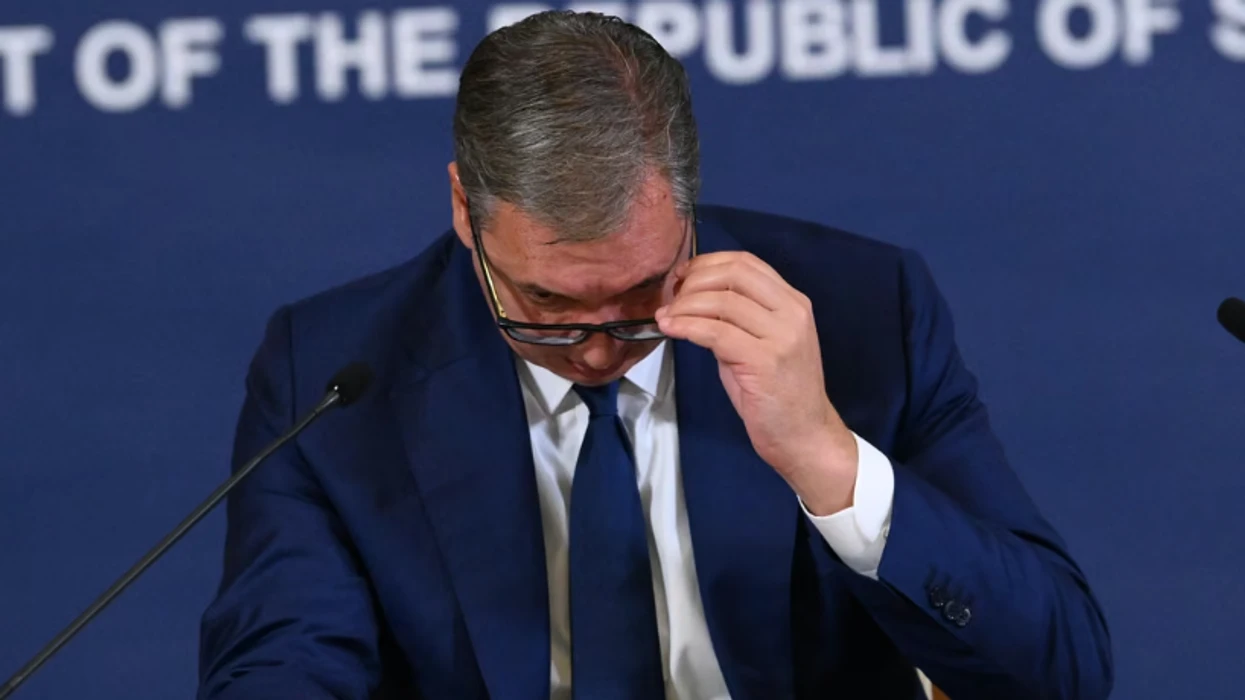 PPE nis procedurat kundër SNS së  Vuçiqi ka luajtur mjaft në të dyja anët