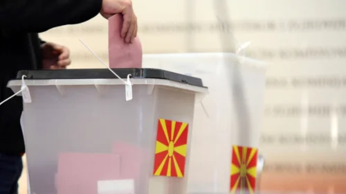 (VIDEO) Mundësia e dytë për kodin zgjedhor, partitë mbeten te të njëjtat qëndrime