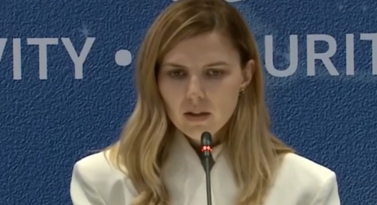 (VIDEO) Petkova para takimit me Mucunskin: Shpresoj të ketë vullnet nga Shkupi
