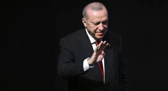 Erdogan përshëndet nisjen e një epoke të re në historinë energjetike të Turqisë, Osman Gazi niset drejt Detit të Zi
