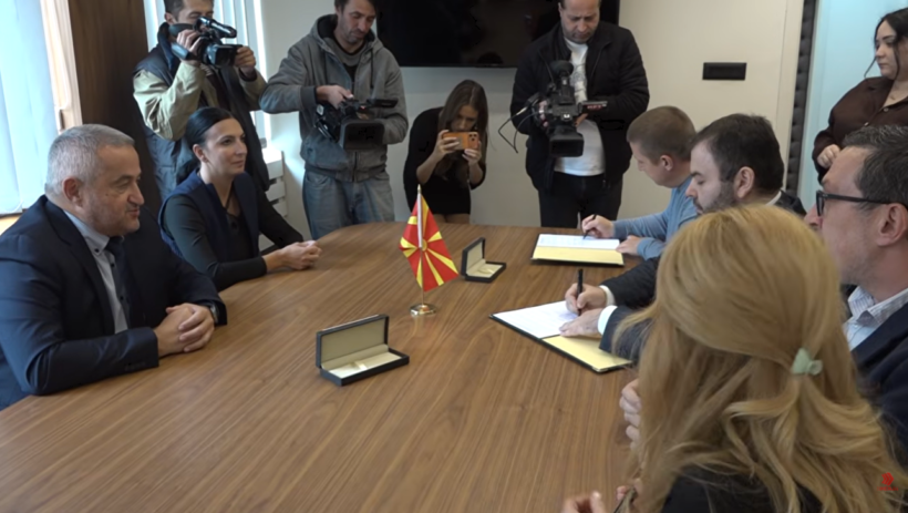 (VIDEO) Lehtësohet marrja e terapisë për sklerozën multiple