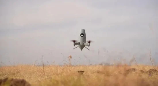 Kompania turke e mbrojtjes ASELSAN prezanton sistemin për neutralizimin e dronëve GOKALP