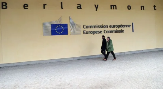 Komisioni i BE-së propozon 45 miliardë euro mbështetje shtesë për Ukrainën deri në vitin 2027