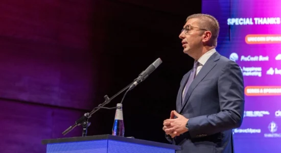 Mickoski: Inteligjenca artificiale është teknologjia e së ardhmes, Maqedonia duhet të jetë pjesëmarrëse aktive