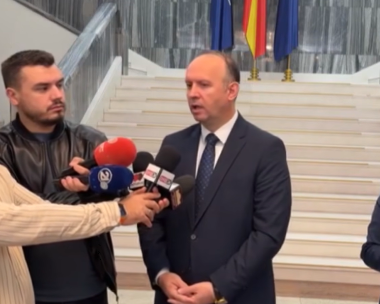 (VIDEO) Zgjedhjet në Bërvenicë, Gashi: Le të fitojë më i miri!