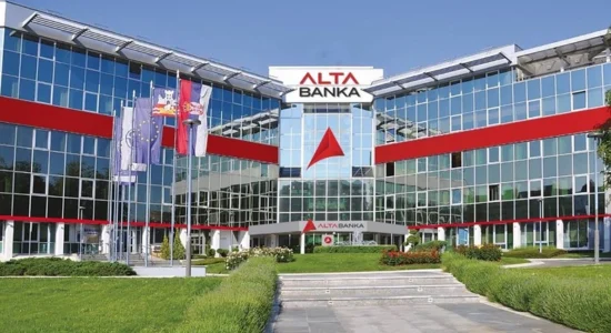 ALTA Banka Manastir reagon pas zhvillimeve në Serbi: Jemi likuidë, depozitat e klientëve janë të sigurta