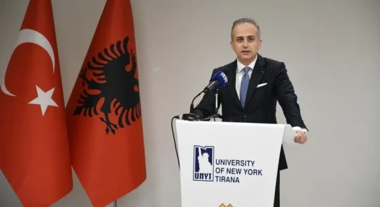 Ambasadori i Turqisë në Tiranë, Baris Ceyhun Erciyes: Turqia dhe Shqipëria kanë një marrëdhënie shumë të veçantë