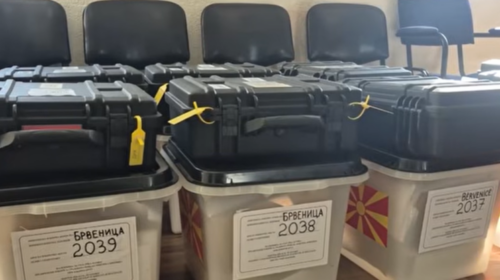 (VIDEO) Bërvenica zgjedh kryetarin e ri, parregullsi të vogla gjatë votimit
