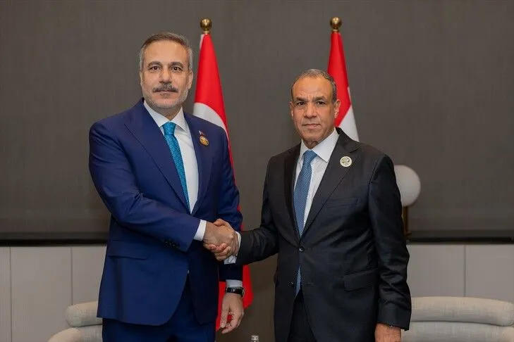 Kryediplomati turk dhe ai egjiptian takohen në Bagdad