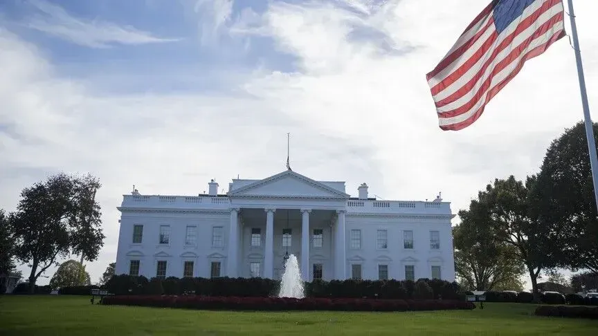 Trump mund të urdhërojë një sulm të ri ndaj Iranit para zgjedhjeve të mesmandatit