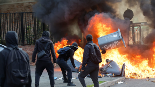 Francë, studentët dalin në rrugë – zjarre, përleshje dhe qindra arrestime