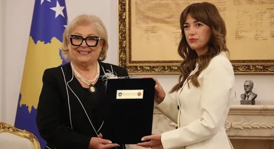 Justina Shiroka-Pula merr zyrtarisht detyrën e Presidentes së Republikës së Kosovës