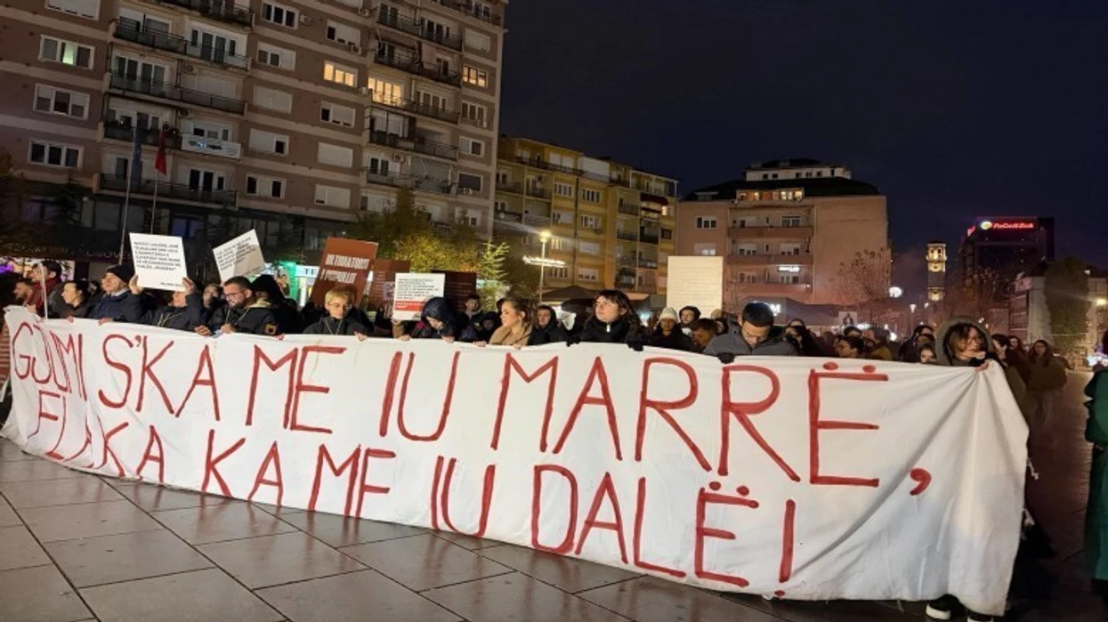 Kosovë, vazhdon protesta në kërkim të llogaridhënies për rastin e Arlinda Zekajt