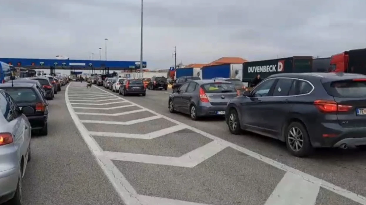 Mbi një orë pritje në Tabanoc  vonesa edhe në Bllacë dhe Deve Bair