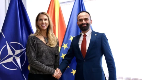 Shasivari në takim me Varnes: Mbështetja amerikane është e rëndësishme për reformat tona