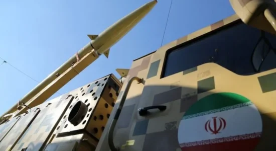 Irani paralajmëron sulme ndaj bazave dhe anijeve amerikane