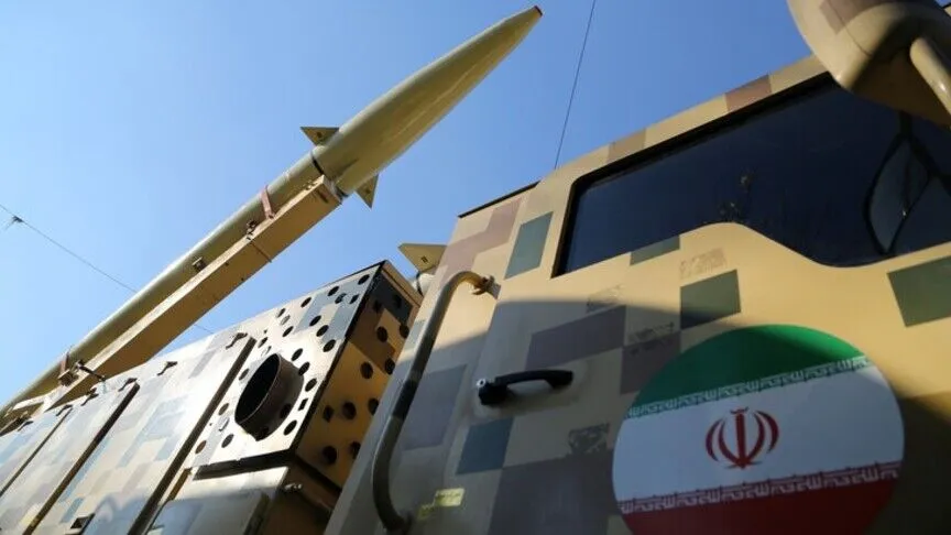 Irani paralajmëron sulme ndaj bazave dhe anijeve amerikane