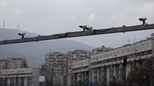 Mbi 200 kamera do të vendosen në pikat kritke në Shkup për përballje me vandalizmin