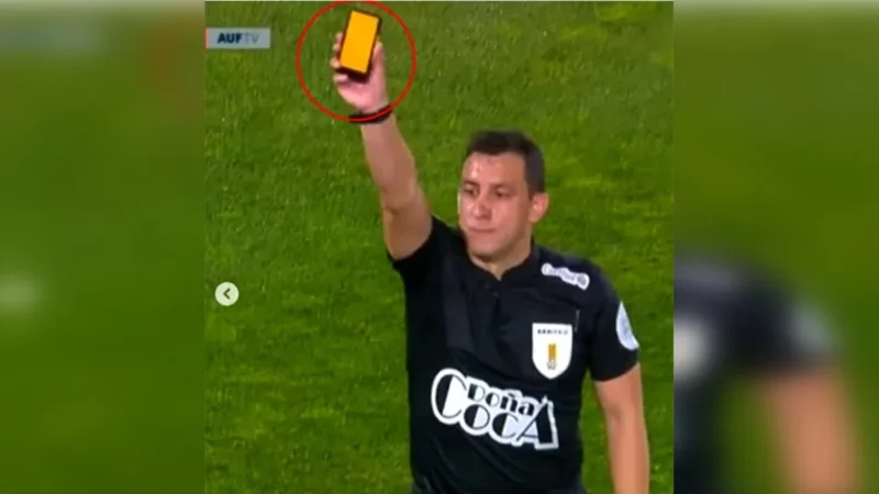 Kartoni elektronik bën debutimin në futbollin uruguajan