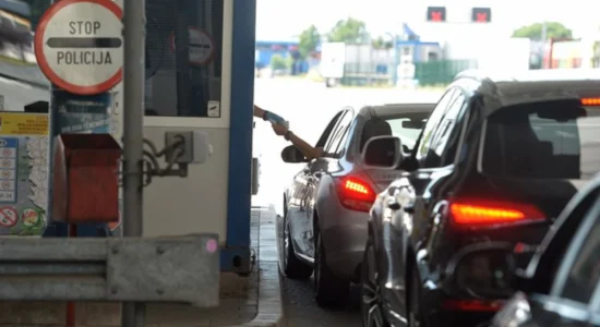 Në vendkalimet kufitare nuk ka pritje të gjata për hyrje dhe dalje në Maqedonia