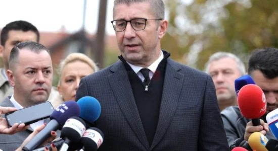 (VIDEO) Çështja e provimit të jurisprudencës, Mickoski: Të respektohet e drejta e gjuhës amtare, por edhe sundimi i së drejtës