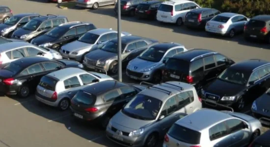 Maqedonia e Veriut me automjetet më të vjetra në rajon, mosha mesatare 19,4 vjet