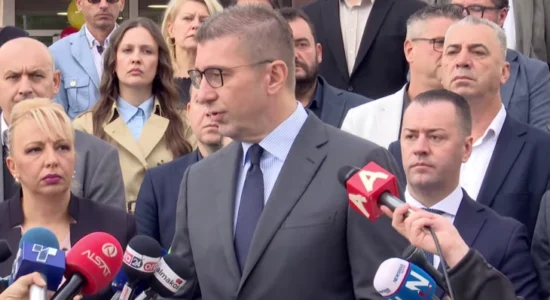 (VIDEO) Premtim i kryeministrit, nuk pritet të ketë shtrenjtim të energjisë elektrike deri në fund të vitit