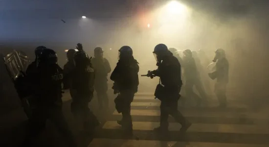 Itali, qeveria miraton dërgimin e 500 trupave policore në Milano pas protestave të dhunshme