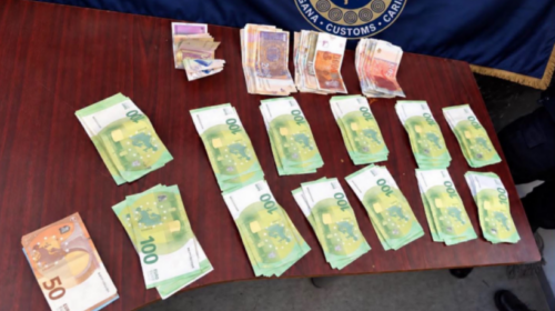 Dogana e Kosovës në Han të Elezit zbulon mbi 13 mijë euro në një veturë me targa të Maqedonisë