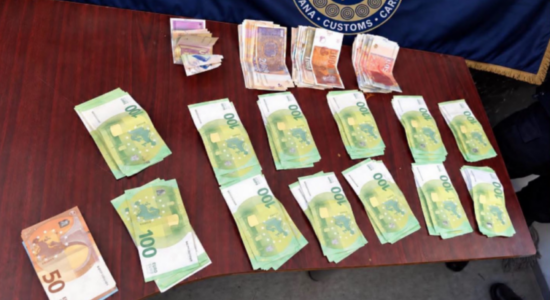 Dogana e Kosovës në Han të Elezit zbulon mbi 13 mijë euro në një veturë me targa të Maqedonisë