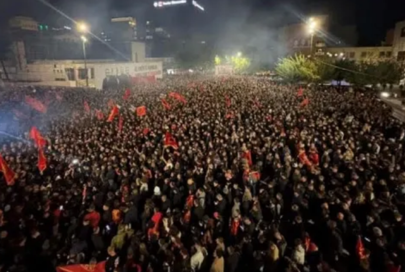Dita e 19-të e protestave kundër Speciales në Prishtinë