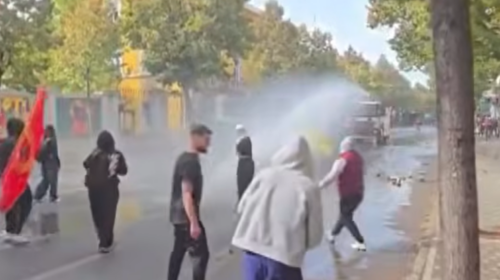 (VIDEO) Protestat në Shqipëri, analisti Baçi: Rama nuk duhet të lejojë përsëritjen e skenarit të 97-tës