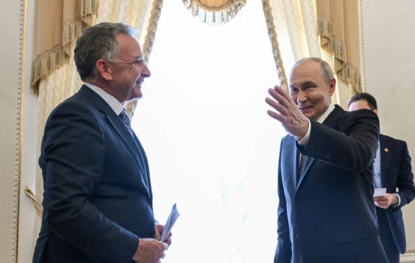 Putin pranon rifillimin e negociatave trepalëshe për Ukrainën