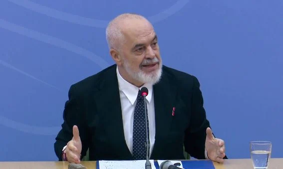 rama-studentet-qe-dhunojne-policine-nuk-do-te-perfitojne-bursa-dhe-mbeshtetje-financiare-nga-shteti